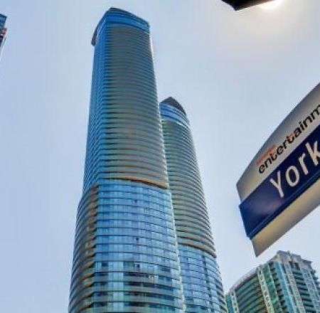 Condo Downtown, Cn Tower, Financial District Торонто Екстер'єр фото