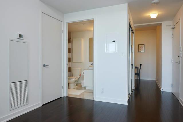 Condo Downtown, Cn Tower, Financial District Торонто Номер фото