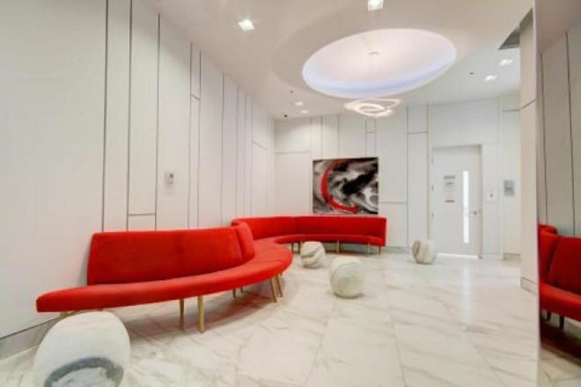 Condo Downtown, Cn Tower, Financial District Торонто Екстер'єр фото